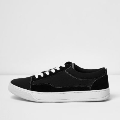 Black canvas trainers